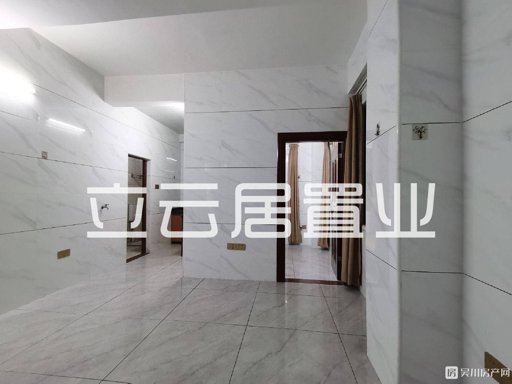 出租海濱小學附近私人屋2室1廳1衛(wèi)45平米650元/月住宅