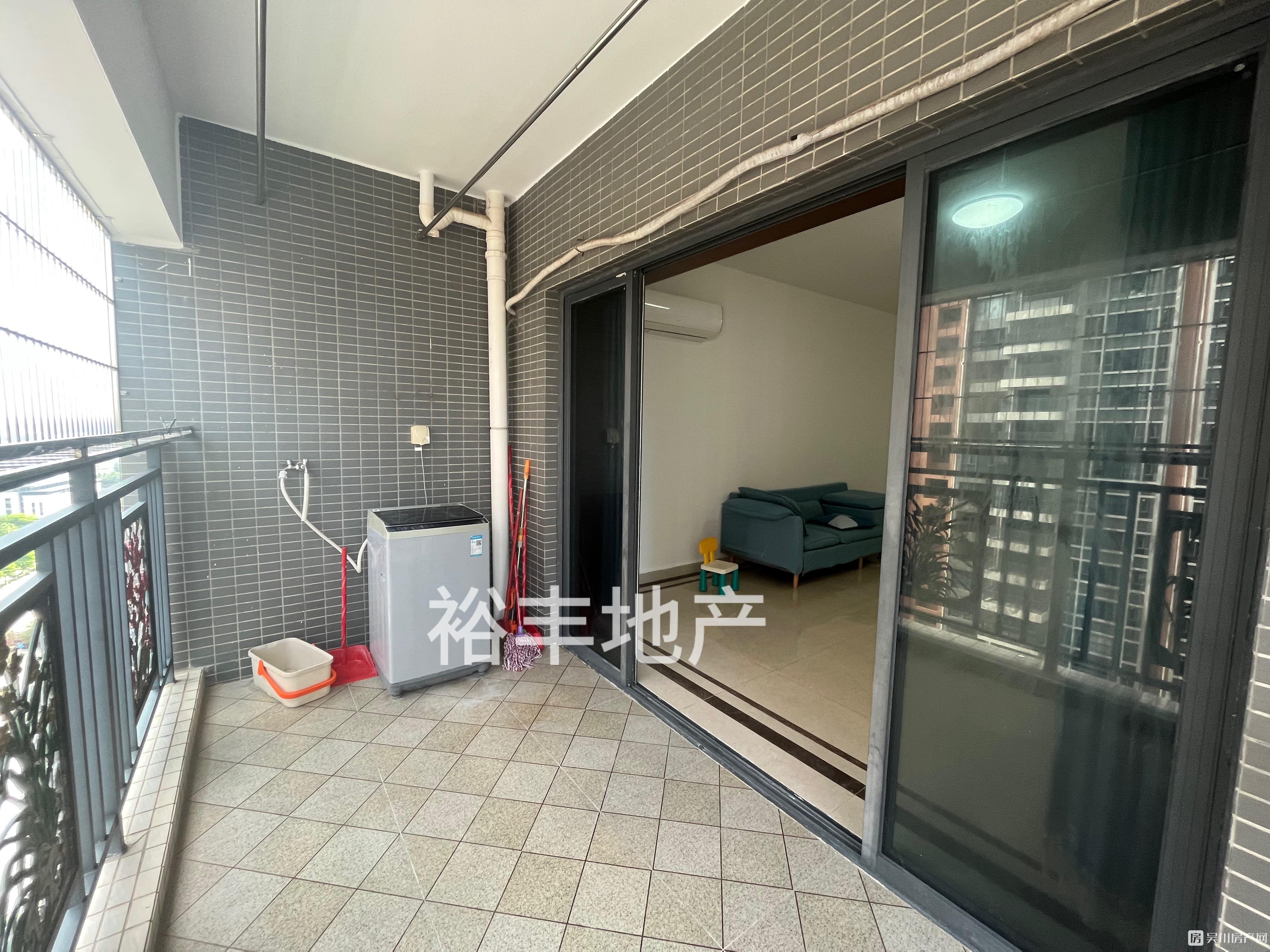 出租金沙廣場 華府3室2廳1衛(wèi)120平米2300元/月住宅