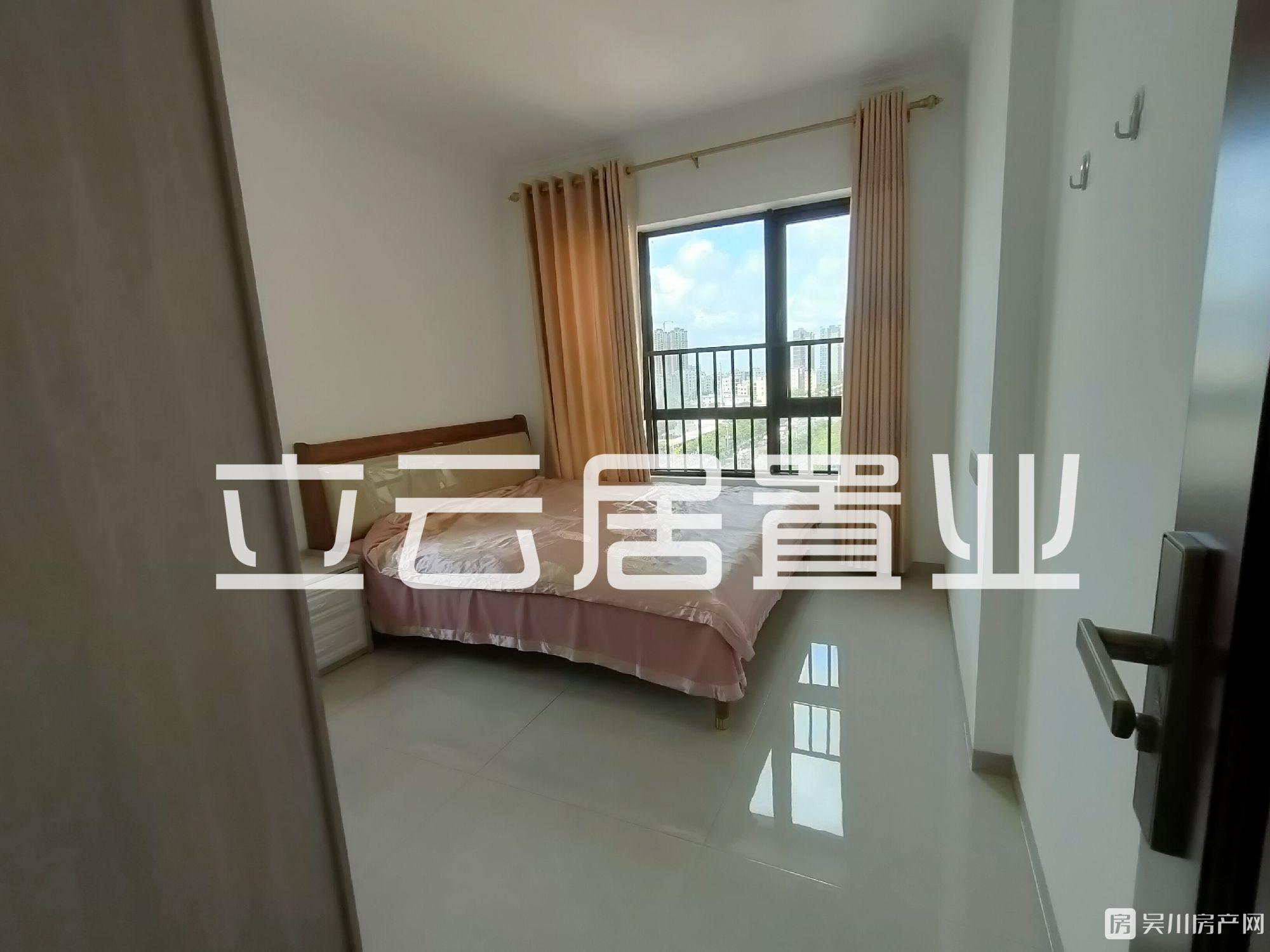 出租華和南國茗苑4室2廳1衛(wèi)84平米2000元/月住宅