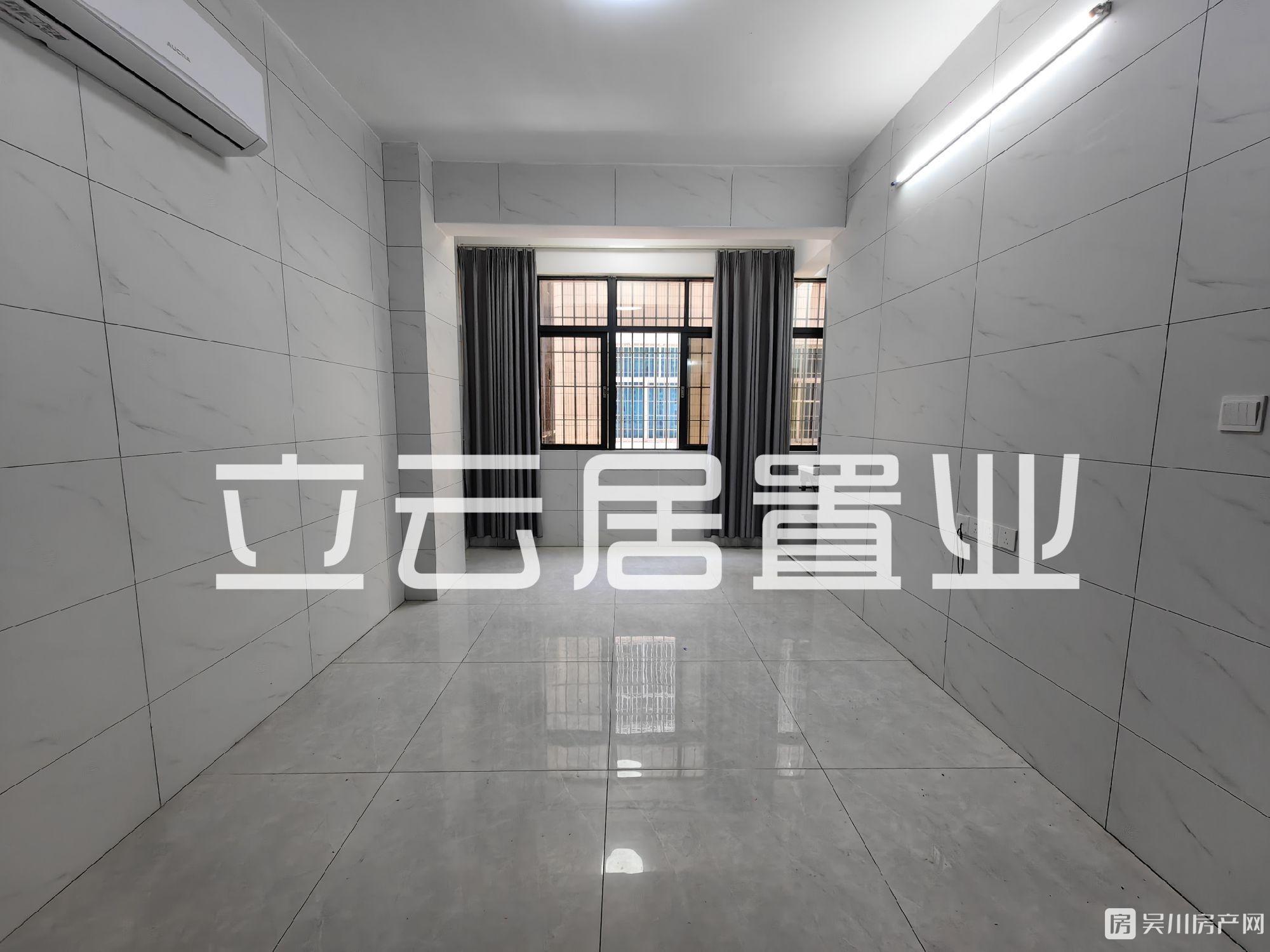 出租廣沿路私人屋2室1廳1衛(wèi)55平米800元/月住宅
