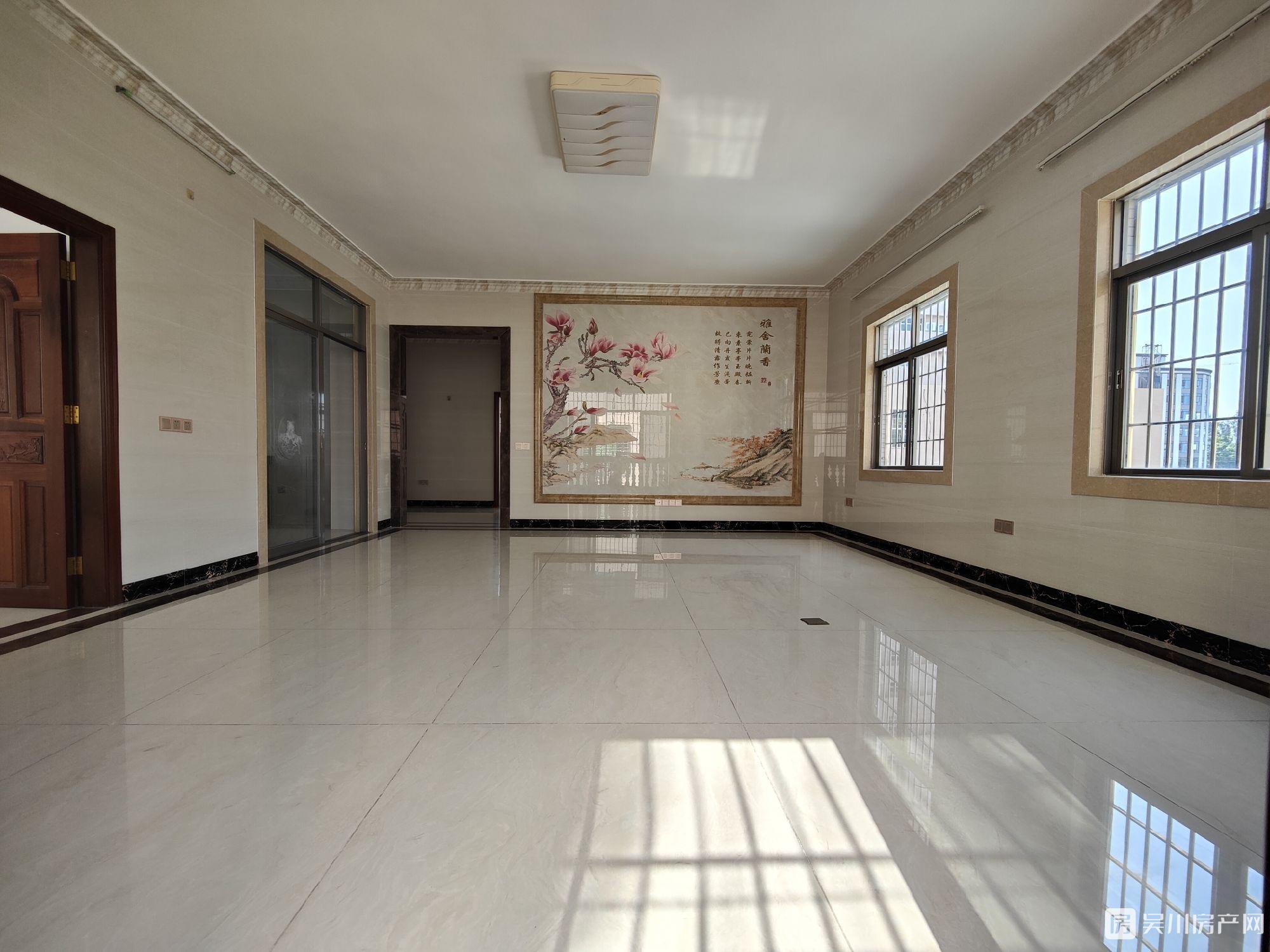 潮江路私人屋 梅菉區(qū)域 3室2廳2衛(wèi)140平米1000元/月住宅